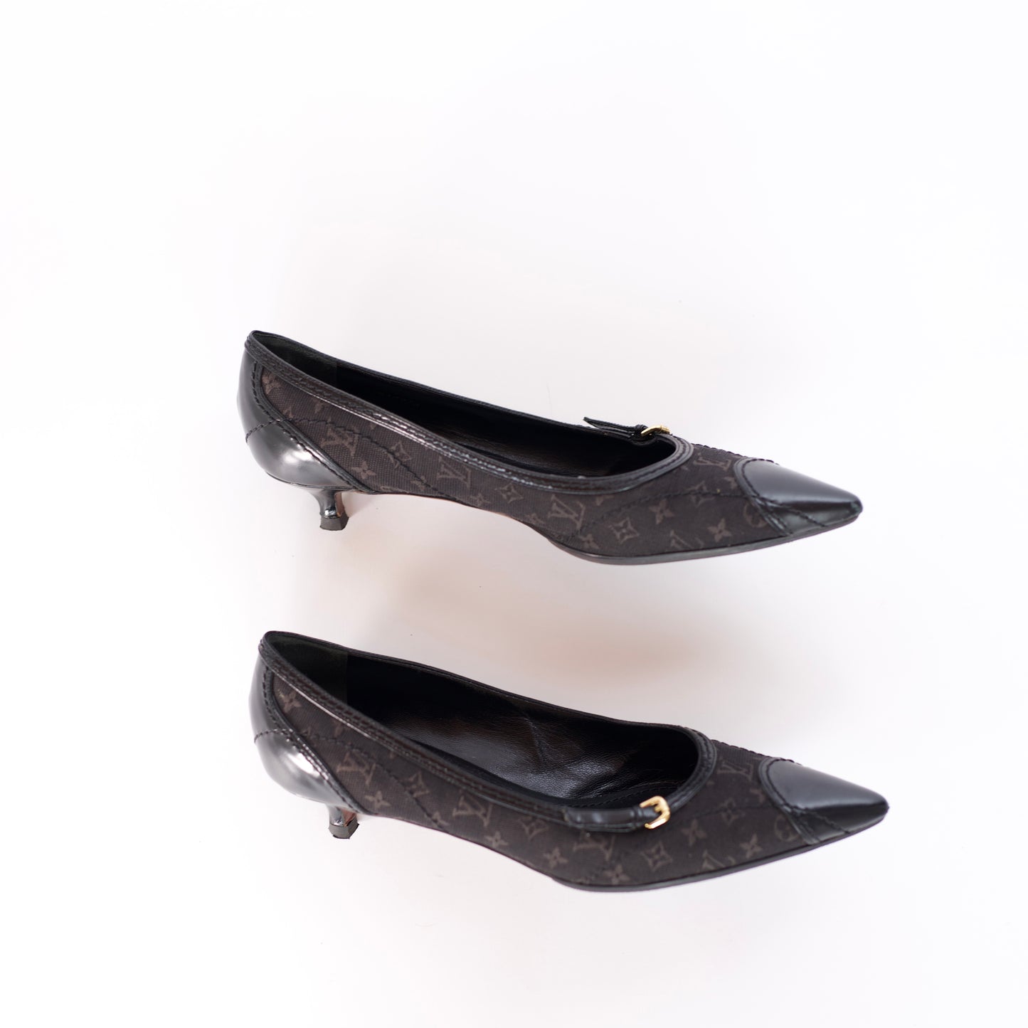 Louis Vuitton LV Monogram Vintage Sandals 38.5