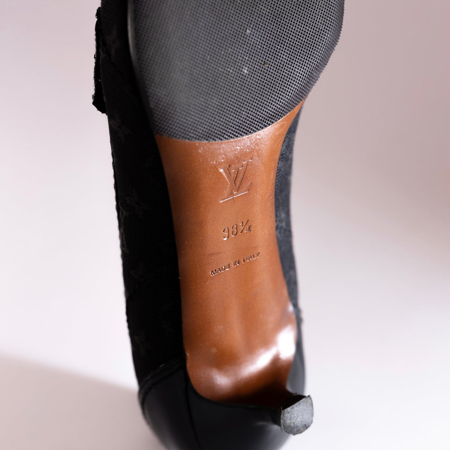 Louis Vuitton LV Monogram Vintage Sandals 38.5