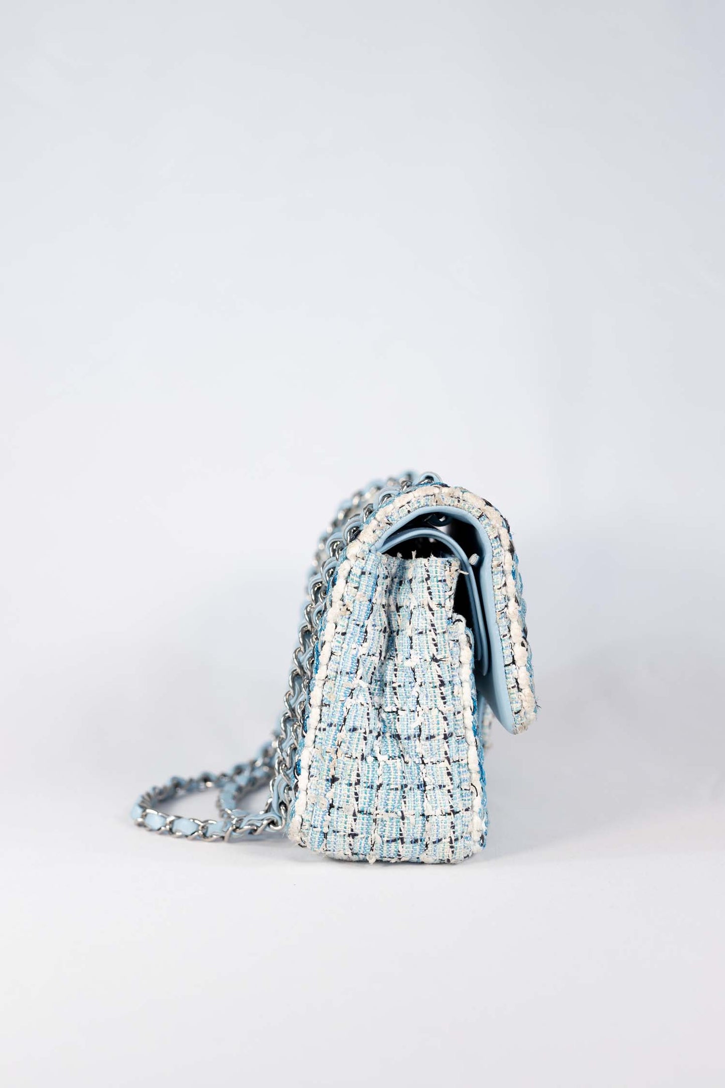 Chanel Blue & White Tweed Cruise 2019 Medium Classic Flap